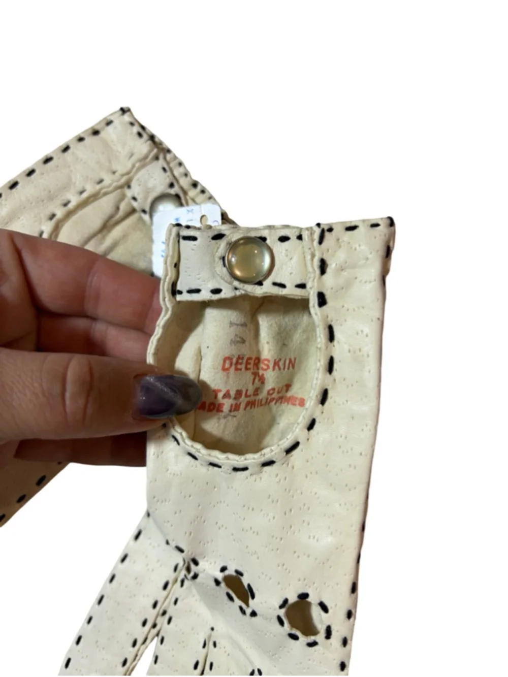 Vintage 50’s Van Raalte White Deerskin Leather Gloves Whipstitch Pearl Snap 7.5